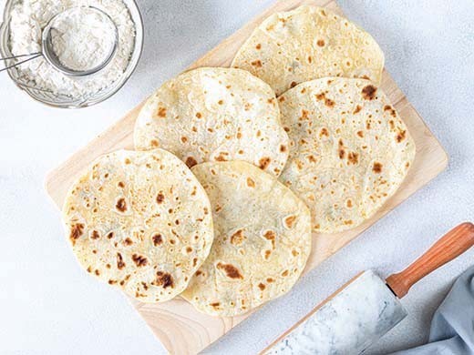 Tortillas maison, haricots rouges et guacamole