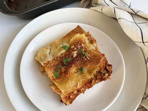 Lasagnes végétariennes et béchamel traditionnelle