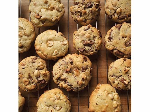 Cookies 2 chocolats, noisettes et fleur de sel