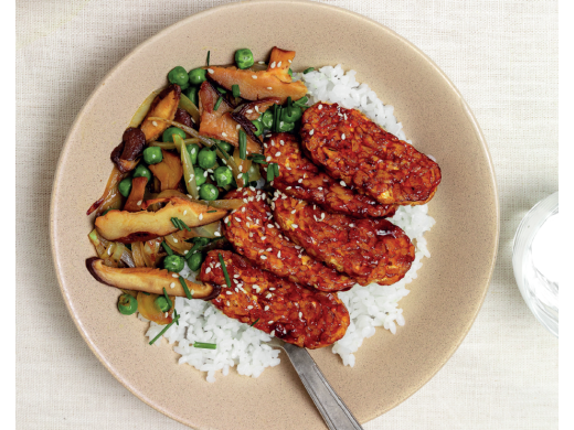 Tempeh laqué sauce barbecue