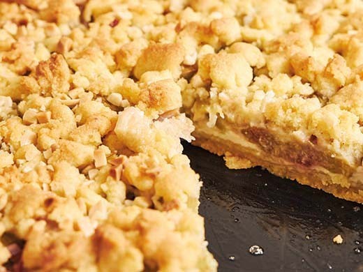 Crumble vegan poires, crème fouettée coco