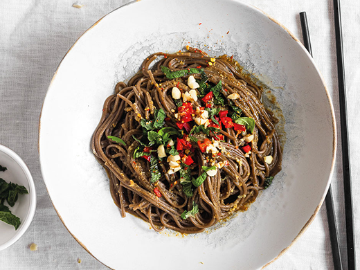 Nouilles soba au miso, gingembre