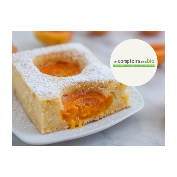 Clafoutis pêches-amandes