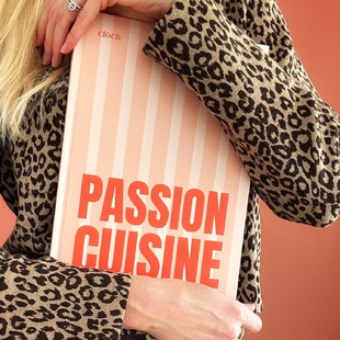 Le livre de cuisine qui vous va comme un gant ♥️
-
#LivreDeCuisine #CuisinePersonnalisée #RecettesSurMesure #Cookbook #CuisineUnique #RecettesPersonnalisées #MonLivreDeCuisine #InspirationCulinaire #RecettesFaitMaison #PassionCuisine #CuisinerAvecAmour #Créativité #CuisinerEnFamille #RecettesFamiliales #deco #cadeaupersonnalise #cookbook