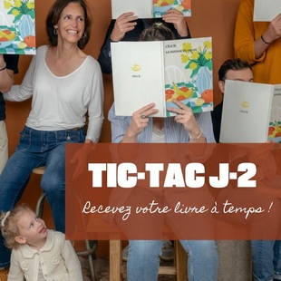 J-2 pour commander votre livre et le recevoir à temps 🎁🌲🎅🏼 L’impression à la demande et la personnalisation c’est chouette, mais ça demande forcément un peu plus de temps !